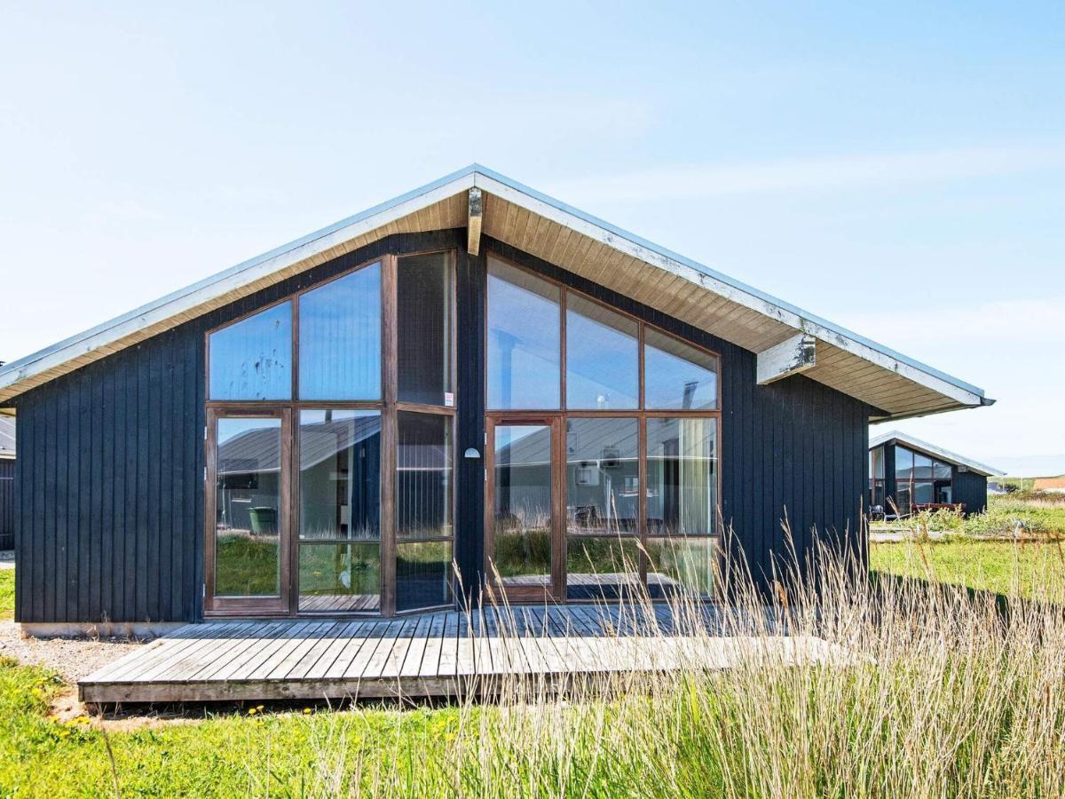 8 Person Holiday Home In Ulfborg Exteriör bild